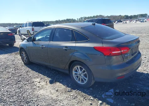 2015 Ford Focus Se z USA, uszkodzony, nr VIN 1FADP3F25FL350034